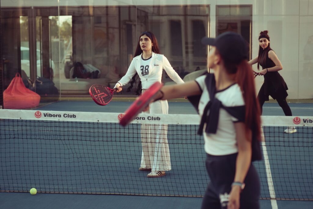 padel ball - photo by khezez | خزاز via Pexels