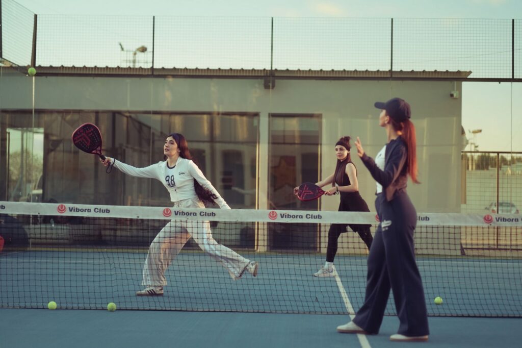 padel game - photo by khezez | خزاز via Pexels