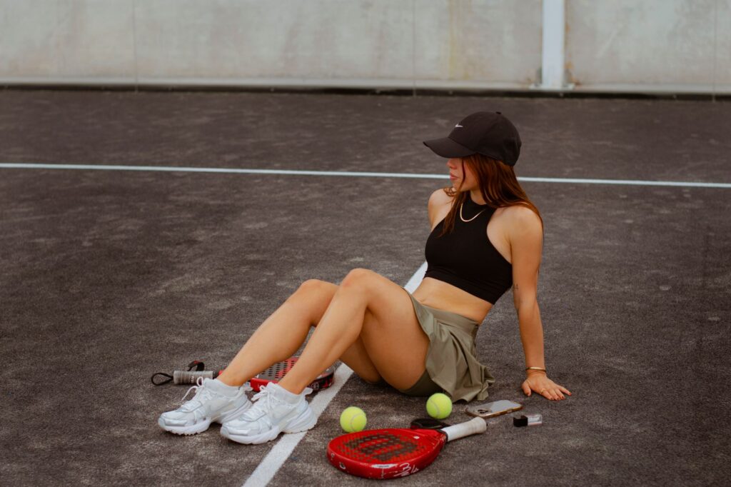 padel racket - photo by César O'neill via Pexels